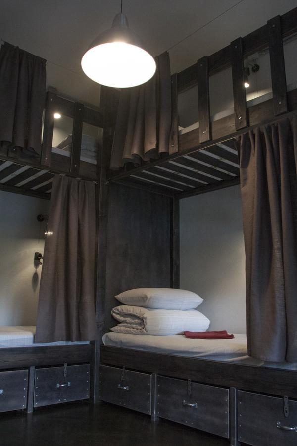 Riverside Hostel Минск Екстериор снимка