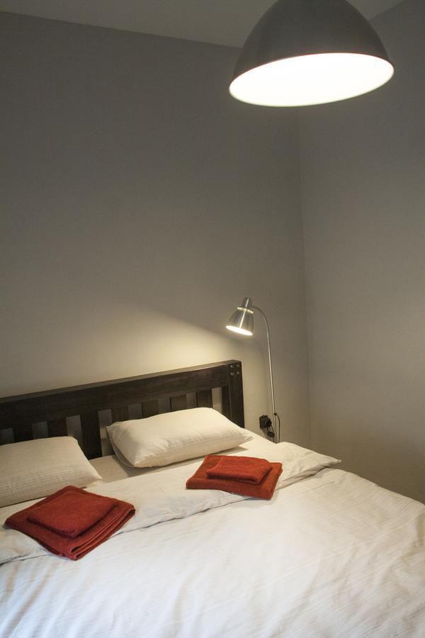 Riverside Hostel Минск Екстериор снимка